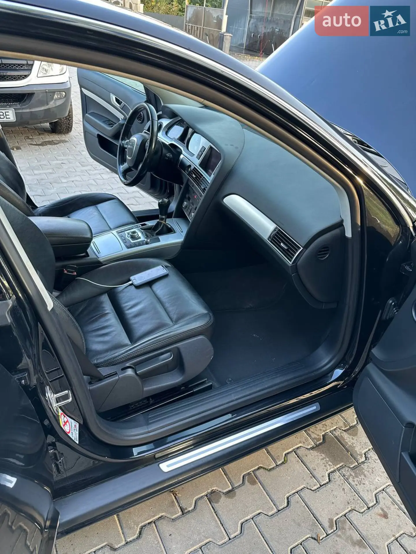 2010 Audi A6 - мініатюра 10