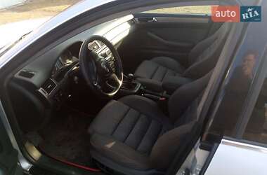 Седан Audi A6 2000 в 