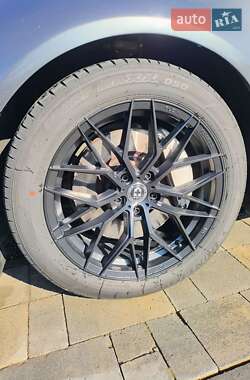 Универсал Audi A6 2015 в 