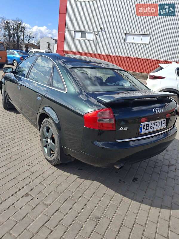 Седан Audi A6 2003 в Монастырище