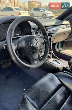 Седан Audi A6 1998 в 