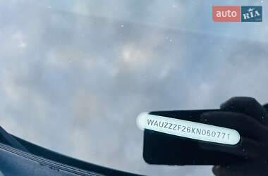 Универсал Audi A6 2019 в 
