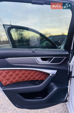 Универсал Audi A6 2019 в 