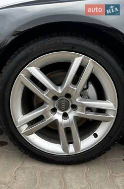 Седан Audi A6 2013 в 