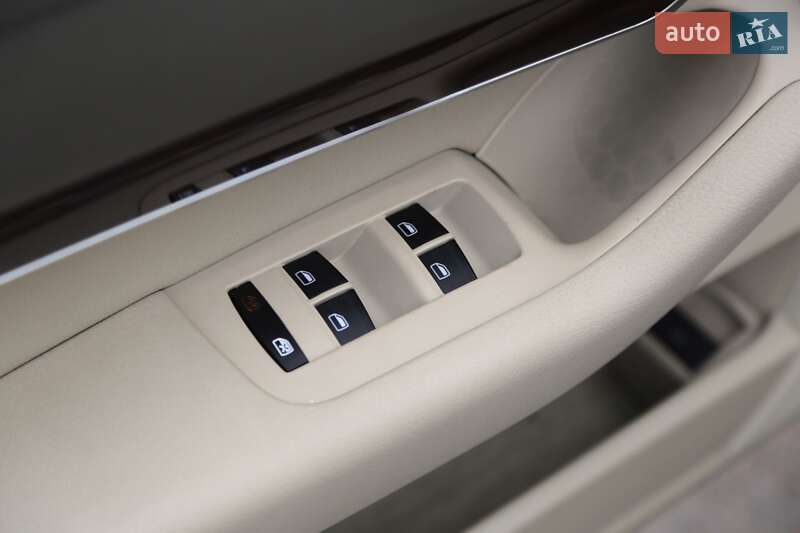 Седан Audi A6 2010 в Киеве