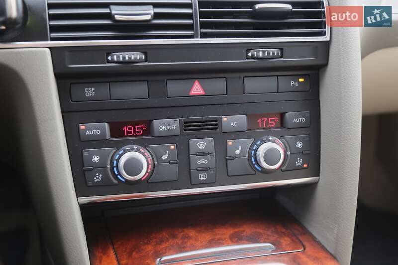 Седан Audi A6 2010 в Киеве