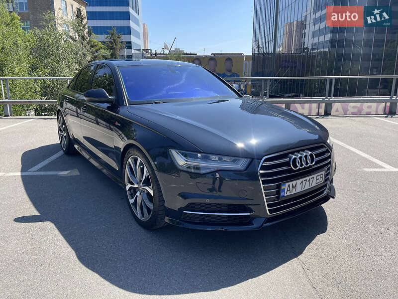 Седан Audi A6 2015 в 