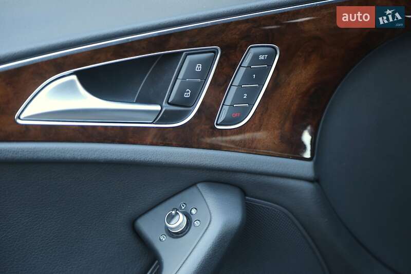 Седан Audi A6 2016 в Киеве