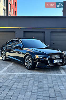 Седан Audi A6 2019 в 