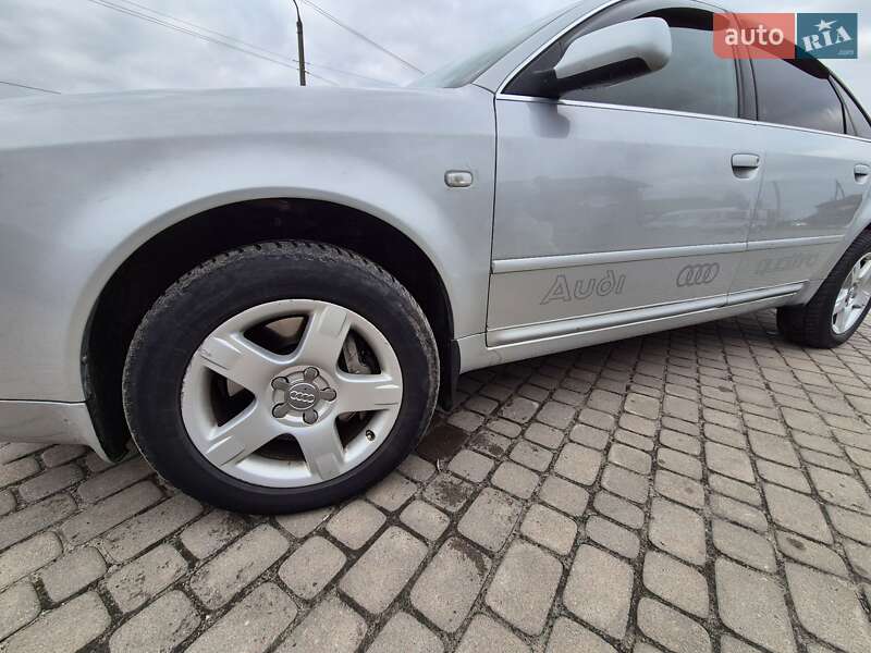 Седан Audi A6 2001 в Камне-Каширском