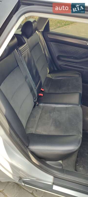 Универсал Audi A6 2003 в Городке