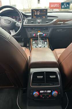 Седан Audi A6 2012 в 