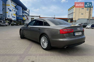 Седан Audi A6 2014 в 