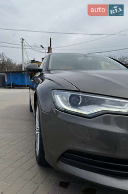 Седан Audi A6 2014 в 