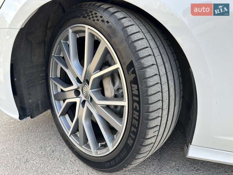 Універсал Audi A6 2018 в Рівному