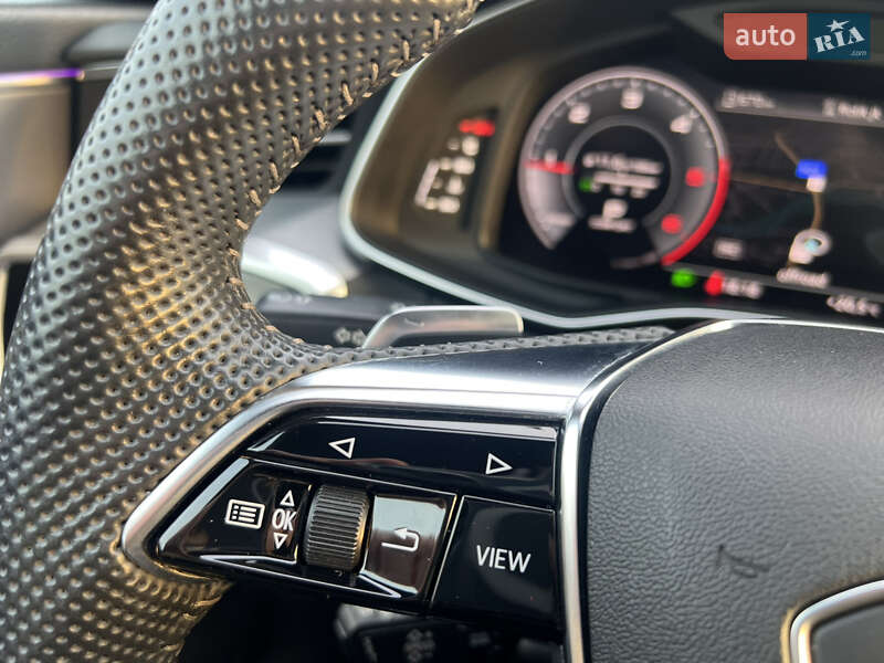 Универсал Audi A6 2019 в Мукачево