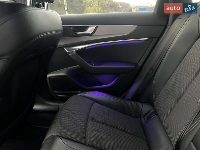 Универсал Audi A6 2019 в Мукачево