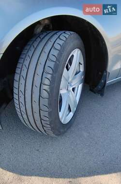 Седан Audi A6 2013 в 