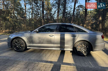 Седан Audi A6 2015 в 