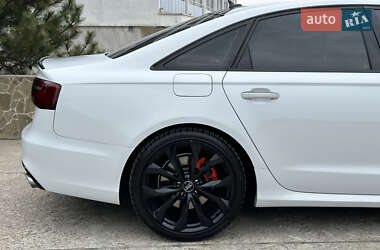 Седан Audi A6 2013 в 