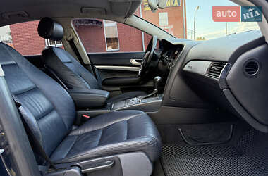 Седан Audi A6 2006 в 