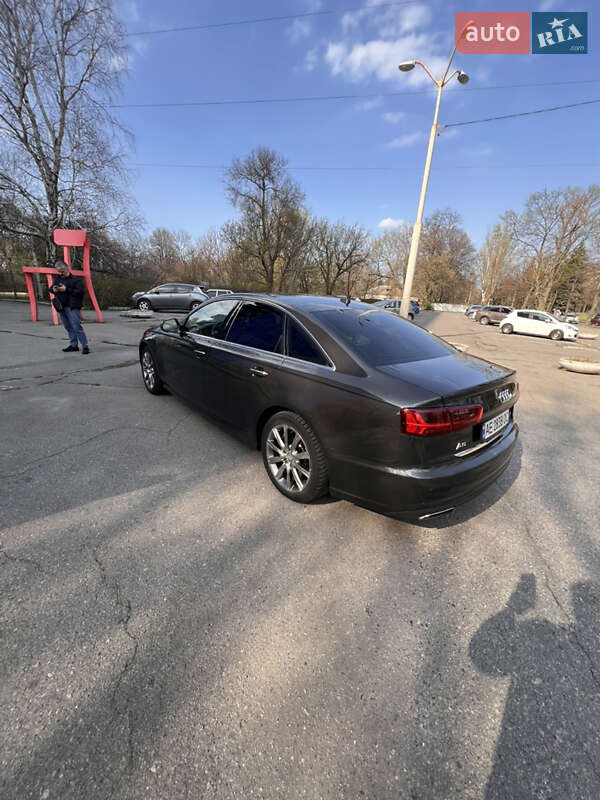 Седан Audi A6 2015 в Дніпрі