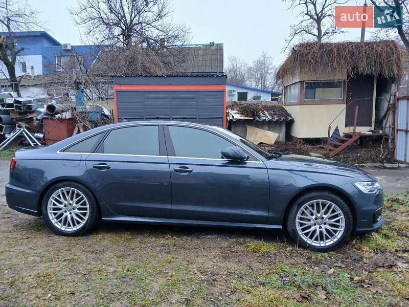 Седан Audi A6 2015 в Дніпрі