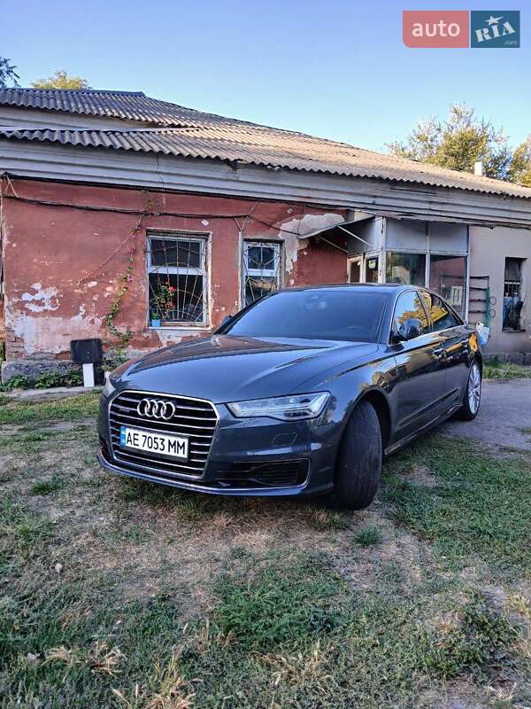 Седан Audi A6 2015 в Дніпрі