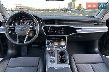 Седан Audi A6 2022 в 