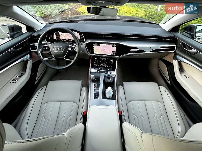 Универсал Audi A6 2019 в 