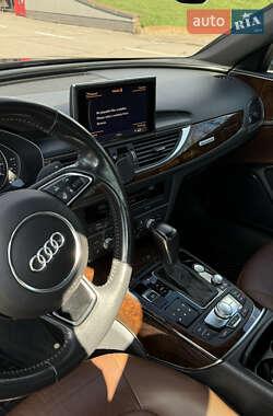 Седан Audi A6 2016 в 