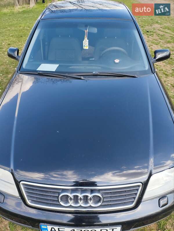 Седан Audi A6 2000 в Долинской