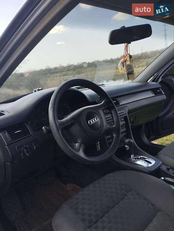 Седан Audi A6 2000 в Долинской