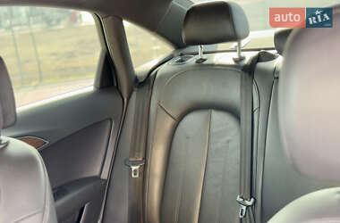 Седан Audi A6 2015 в 