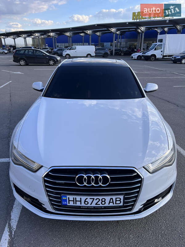 Седан Audi A6 2015 в Одессе