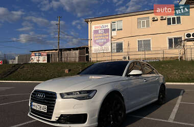 Седан Audi A6 2015 в 