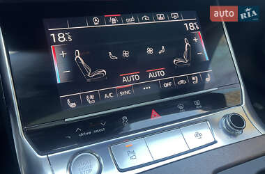 Седан Audi A6 2019 в 
