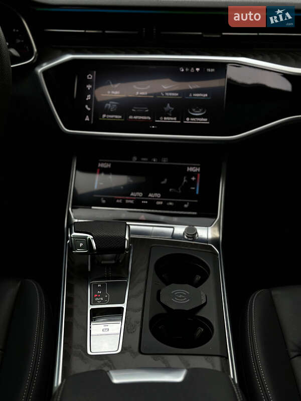 Седан Audi A6 2020 в Івано-Франківську