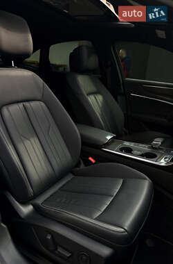 Седан Audi A6 2020 в 