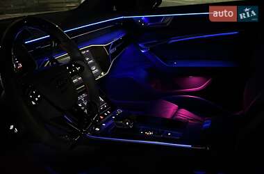 Седан Audi A6 2020 в 