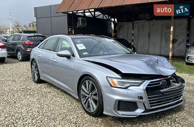 Седан Audi A6 2019 в 