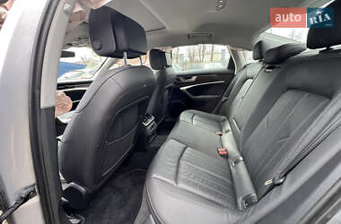 Седан Audi A6 2019 в 