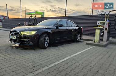 Седан Audi A6 2012 в 