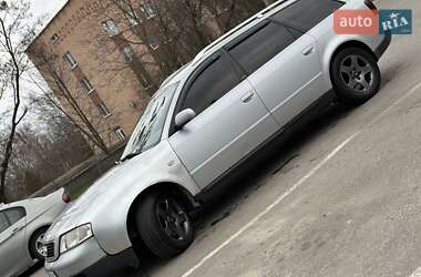 Универсал Audi A6 1998 в 