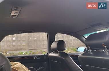 Седан Audi A6 2001 в 