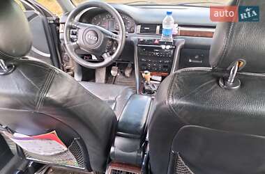 Седан Audi A6 2001 в 