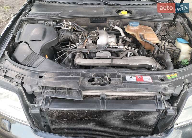 Седан Audi A6 2001 в Стрые