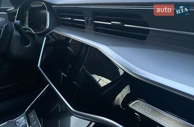 Универсал Audi A6 2019 в 