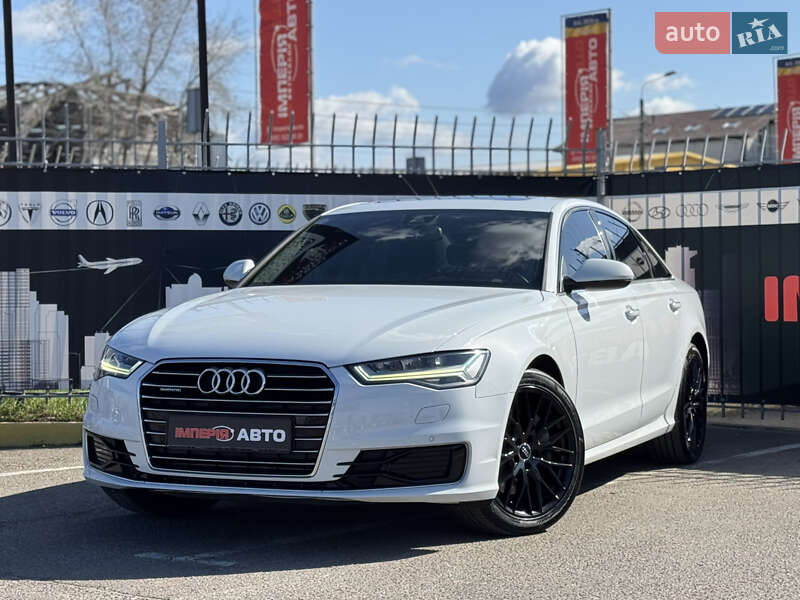 Седан Audi A6 2015 в 