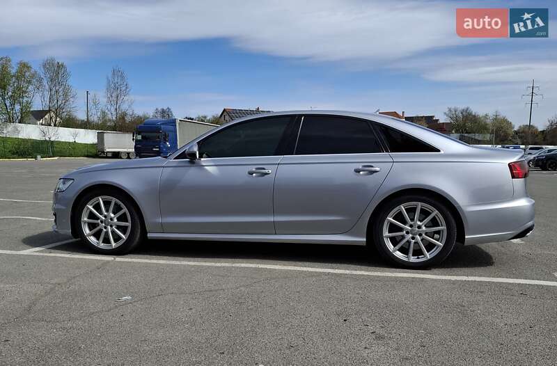 Седан Audi A6 2015 в Ужгороде